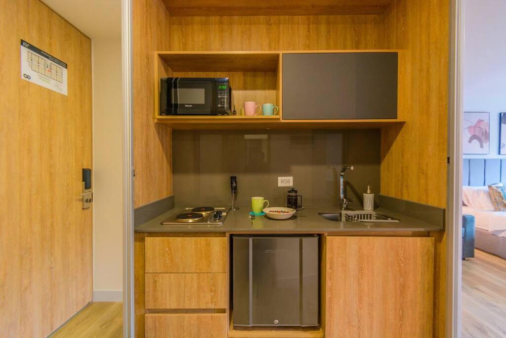 Luxury In El Poblado Co-work, Gym, Fast Wifi Apartamento