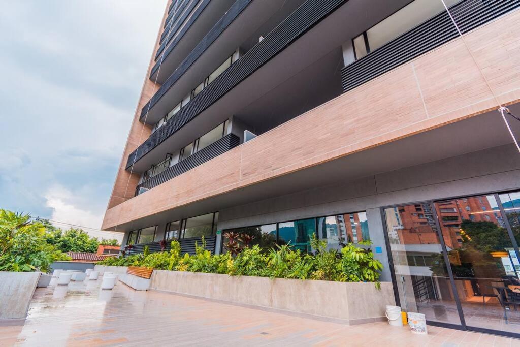 Luxury In El Poblado Co-work, Gym, Fast Wifi * Medellín
